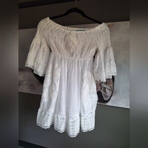 Chic White Off-Shoulder Lace Dress